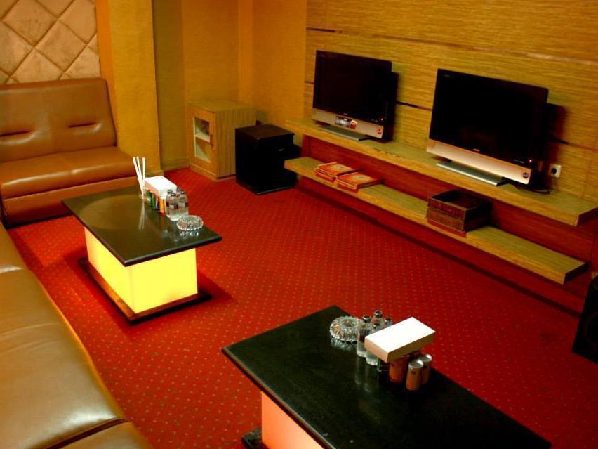 Mirah Hotel Jakarta Luaran gambar