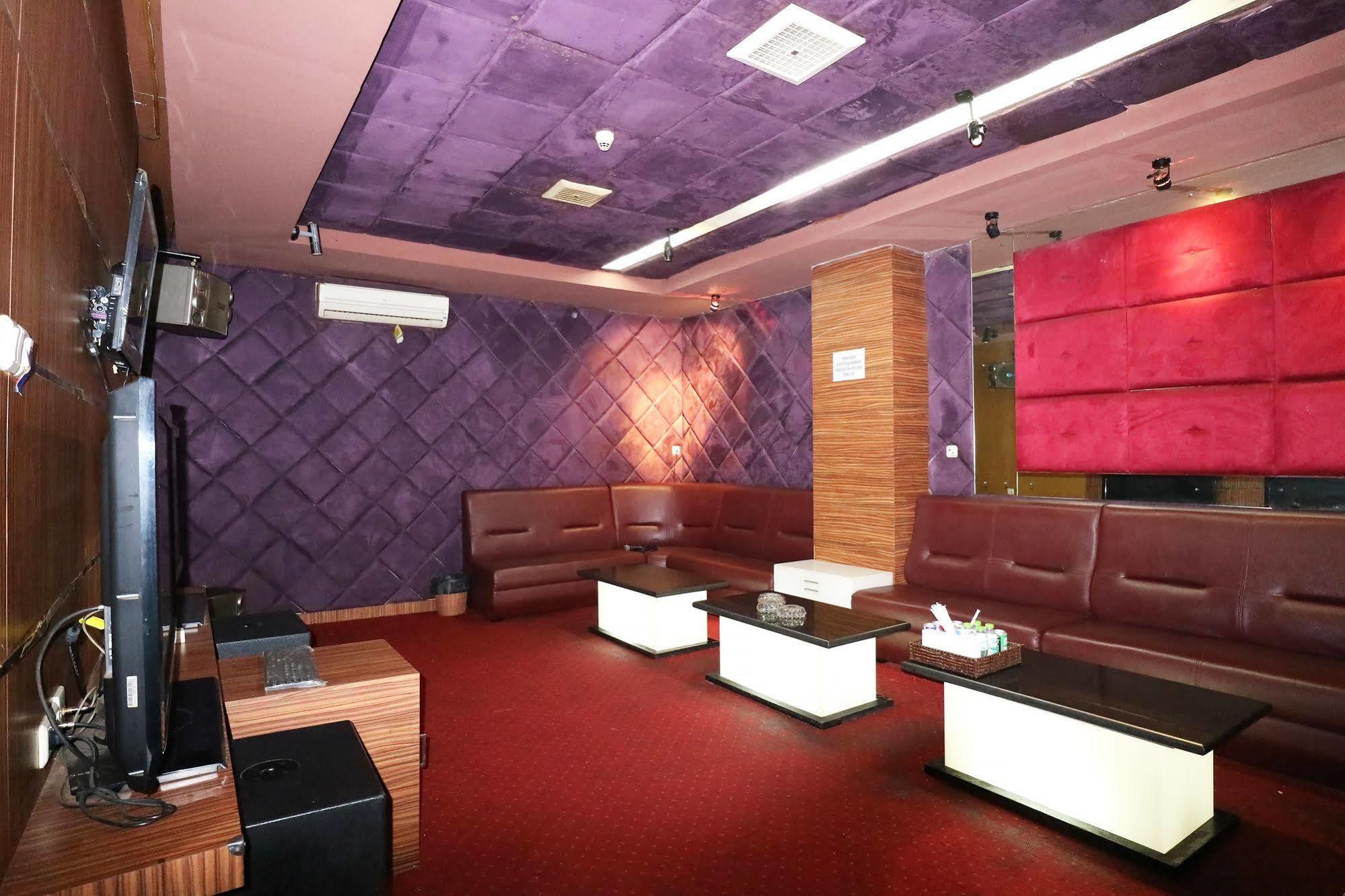 Mirah Hotel Jakarta Luaran gambar